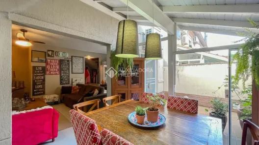 Casa de Condomínio com 3 Quartos à venda, 156m² no Sarandi, Porto Alegre