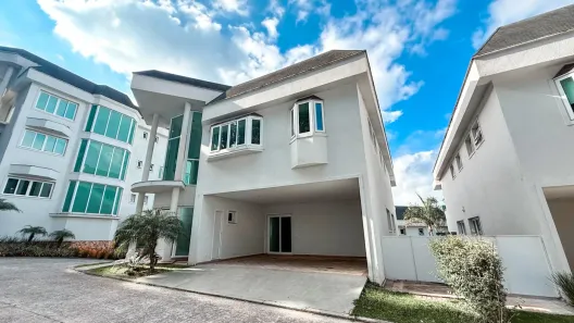 Casa de Condomínio com 4 Quartos para alugar, 600m² no Fazenda Morumbi, São Paulo