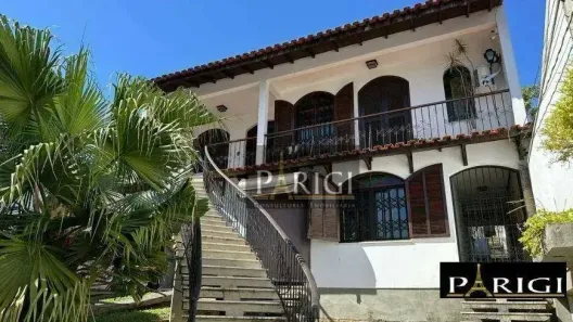 Casa com 3 Quartos para venda ou aluguel, 311m² no Tristeza, Porto Alegre