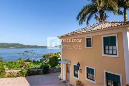 Casa de Condomínio com 3 Quartos para alugar, 130m² no Lagoa da Conceição, Florianópolis