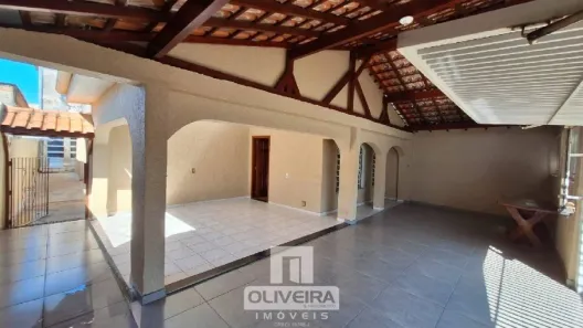 Casa com 3 Quartos para alugar, 300m² no Loteamento Industrial, Santa Bárbara D'Oeste