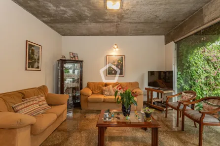 Casa com 3 Quartos à venda, 228m² no Vila Mariana, São Paulo