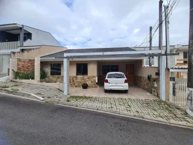 Casa com 3 Quartos à venda, 189m² no Boqueirão, Curitiba