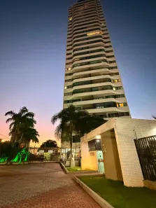 Apartamento com 3 Quartos à venda, 160m² no Lagoa Nova, Natal