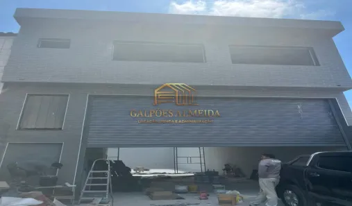 Galpão/Depósito/Armazém para alugar, 360m² no Vila Anastácio, São Paulo