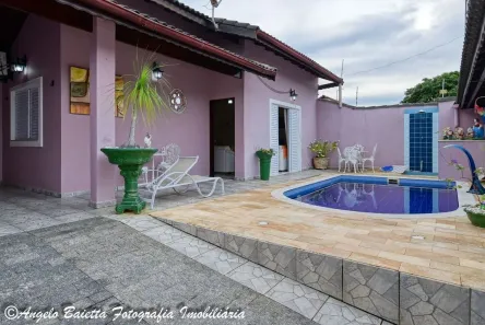Casa com 3 Quartos à venda, 160m² no Bal Stella Maris, Peruíbe