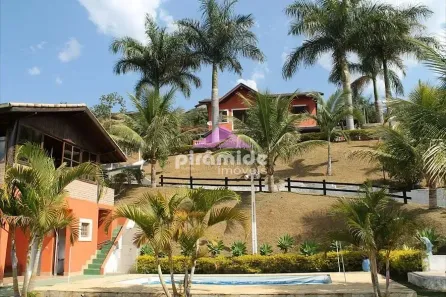 Fazenda/Sítio com 3 Quartos à venda, 272m² no Freitas, São José dos Campos
