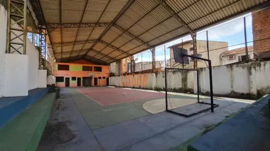 Imóvel Comercial com 2 Quartos à venda, 1600m² no São Brás, Belém