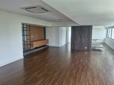 Apartamento com 4 Quartos à venda, 326m² no Casa Forte, Recife