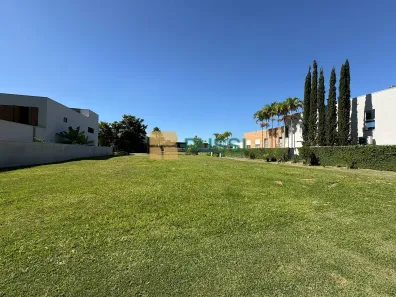 Lote/Terreno à venda, 1200m² no Condomínio Chácara Serimbura, São José dos Campos