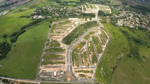 Lote/Terreno à venda, 140m² no Parque Valença II, Campinas