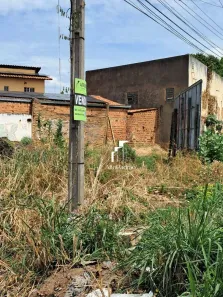 Lote/Terreno à venda, 523m² no Lourival Parente, Teresina