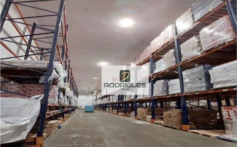 Galpão/Depósito/Armazém para alugar, 8146m² no Loteamento Industrial Coral, Mauá