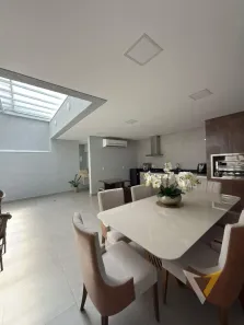 Casa com 3 Quartos à venda, 200m² no Jardim Marambaia, Jundiaí
