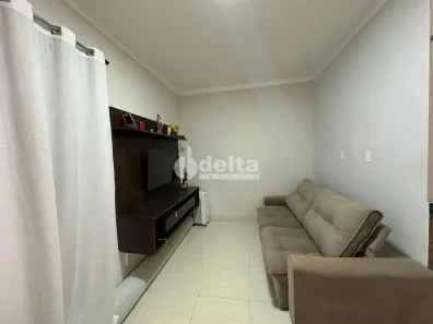 Casa com 2 Quartos à venda, 90m² no Jardim Ipanema, Uberlândia