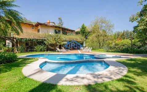 Casa de Condomínio com 4 Quartos para alugar, 790m² no Tamboré, Barueri