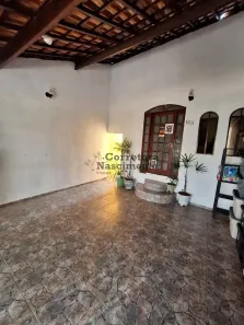 Casa com 4 Quartos para alugar, 135m² no Jardim Primavera, Jacareí