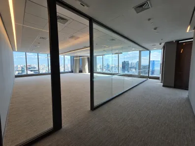 Sala Comercial para alugar, 1793m² no Itaim Bibi, São Paulo
