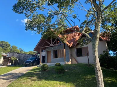 Casa com 3 Quartos à venda, 250m² no Vila Maggi, Canela
