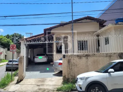 Casa com 3 Quartos à venda, 182m² no Centro, Betim