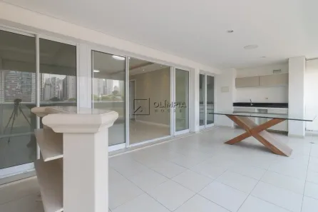 Apartamento com 3 Quartos para alugar, 138m² no Brooklin Paulista, São Paulo