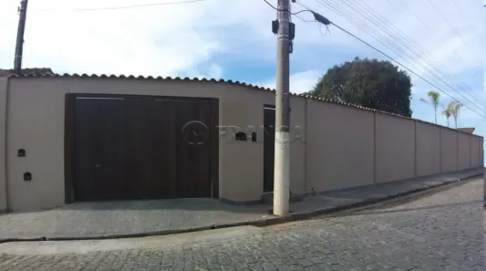 Casa com 3 Quartos à venda, 150m² no Jardim Jacinto, Jacareí
