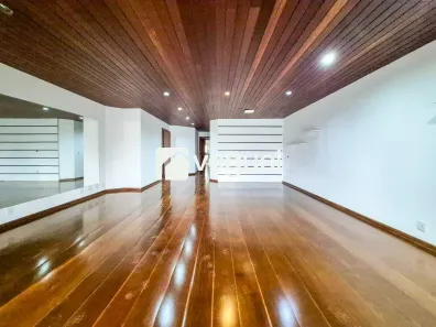 Apartamento com 3 Quartos para alugar, 210m² no Cambuí, Campinas