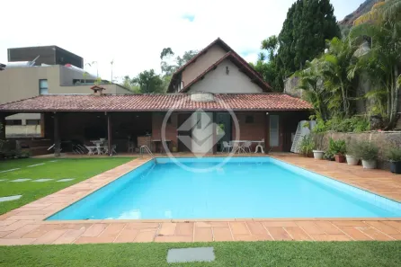 Casa com 4 Quartos à venda, 650m² no Mangabeiras, Belo Horizonte