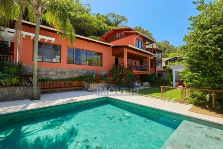 Casa com 5 Quartos para alugar, 600m² no Itacoatiara, Niterói