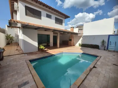 Casa de Condomínio com 4 Quartos à venda, 255m² no Residencial Villaggio, Bauru