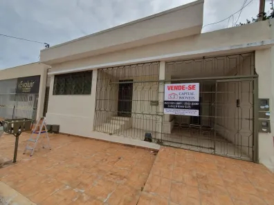 Casa com 4 Quartos à venda, 200m² no Centro, Anápolis