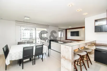 Apartamento com 3 Quartos à venda, 120m² no Vila Sofia, São Paulo