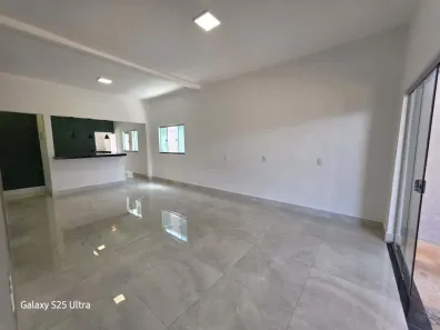 Casa com 3 Quartos à venda, 154m² no Residencial Santa Fé I, Goiânia