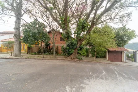Casa com 4 Quartos à venda, 389m² no Vila Nova, Porto Alegre
