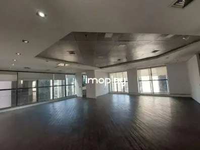 Sala Comercial para alugar, 182m² no Vila Olímpia, São Paulo