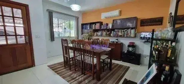 Casa com 3 Quartos à venda, 280m² no Maravista, Niterói