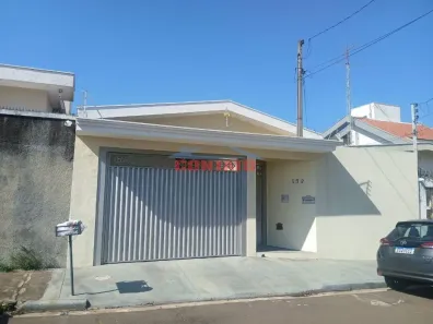 Casa com 3 Quartos à venda, 168m² no Jardim Macarenco, São Carlos
