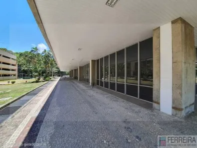 Sala Comercial para alugar, 2456m² no Pituba, Salvador