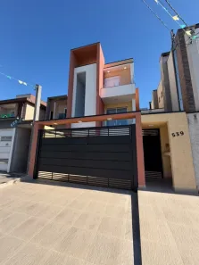 Casa com 3 Quartos à venda, 196m² no Portais (Polvilho), Cajamar