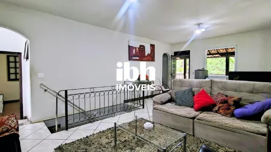 Casa de Condomínio com 3 Quartos à venda, 200m² no Le Cottage, Nova Lima