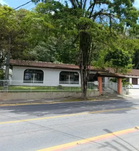 Imóvel Comercial com 3 Quartos para alugar, 150m² no Glória, Joinville