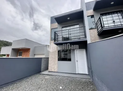 Casa com 2 Quartos à venda, 64m² no Águas Claras, Brusque