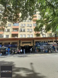 Sala Comercial com 2 Quartos à venda, 38m² no Centro Histórico, Porto Alegre