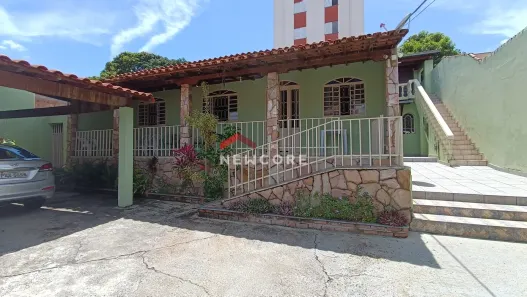 Casa com 3 Quartos à venda, 570m² no Darcy Vargas, Contagem
