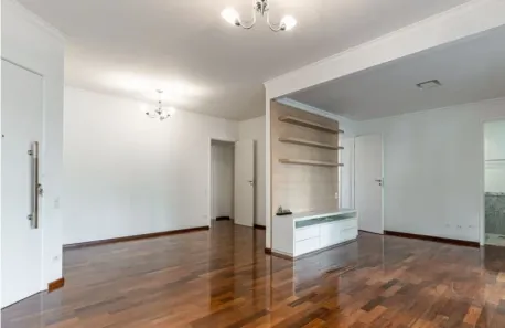 Apartamento com 3 Quartos à venda, 140m² no Moema, São Paulo