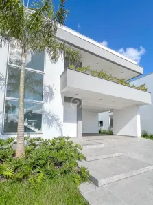 Casa de Condomínio com 4 Quartos à venda, 291m² no Centro, Portão