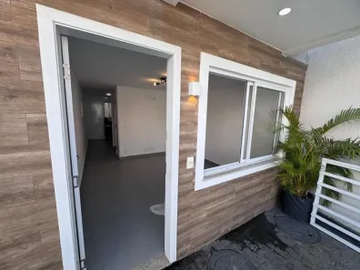 Casa com 2 Quartos à venda, 73m² no Ingá, Niterói