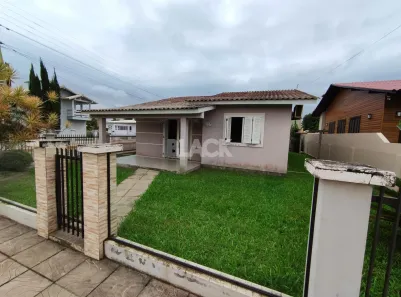 Casa com 2 Quartos à venda, 100m² no Torres, Torres