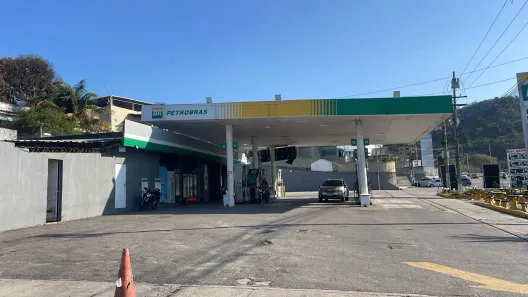 Ponto Comercial para alugar, 30m² no Colubande, São Gonçalo