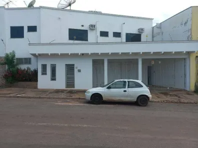 Casa com 1 Quarto à venda, 242m² no Vila Birigui, Rondonópolis